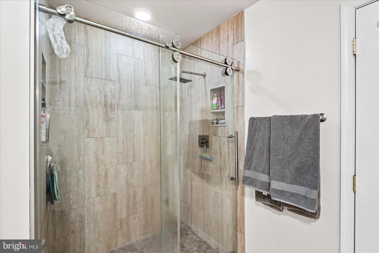 21 WENTWORTH DR, FREDERICKSBURG, Virginia 22406, 7 Bedrooms Bedrooms, ,5 BathroomsBathrooms,Residential,For sale,21 WENTWORTH DR,VAST2044936 MLS # VAST2044936 21 WENTWORTH DR, FREDERICKSBURG, Virginia 22406, 7 Bedrooms Bedrooms, ,5 BathroomsBathrooms,Residential,For sale,21 WENTWORTH DR,VAST2044936 MLS # VAST2044936