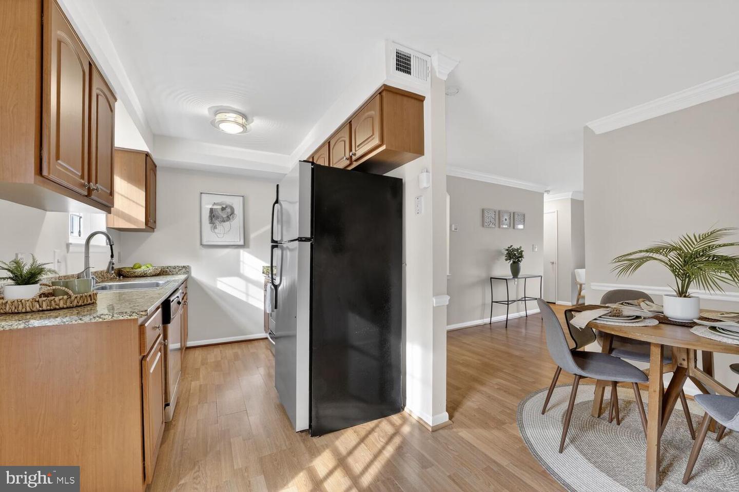 4617-B 28TH RD S #B, ARLINGTON, Virginia 22206, 2 Bedrooms Bedrooms, ,1 BathroomBathrooms,Residential,For sale,4617-B 28TH RD S #B,VAAR2067248 MLS # VAAR2067248