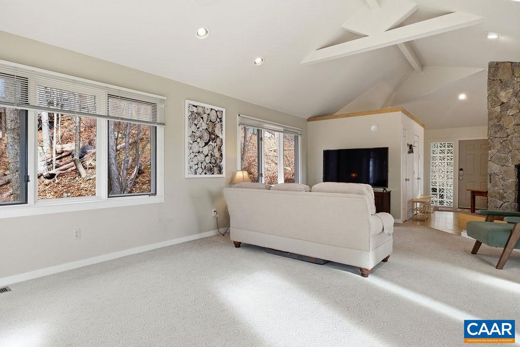 2224 LAUREL SPRINGS DR, WINTERGREEN, Virginia 22967, 4 Bedrooms Bedrooms, ,3 BathroomsBathrooms,Residential,For sale,2224 LAUREL SPRINGS DR,672118 MLS # 672118