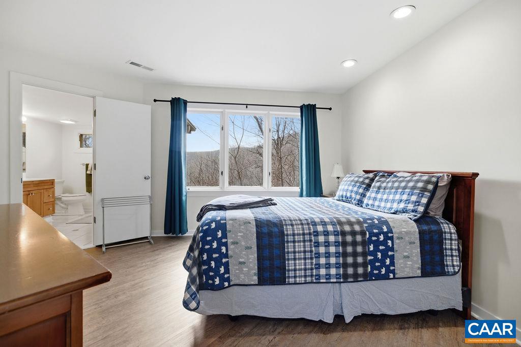 2224 LAUREL SPRINGS DR, WINTERGREEN, Virginia 22967, 4 Bedrooms Bedrooms, ,3 BathroomsBathrooms,Residential,For sale,2224 LAUREL SPRINGS DR,672118 MLS # 672118