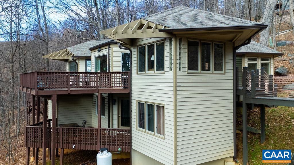 2224 LAUREL SPRINGS DR, WINTERGREEN, Virginia 22967, 4 Bedrooms Bedrooms, ,3 BathroomsBathrooms,Residential,For sale,2224 LAUREL SPRINGS DR,672118 MLS # 672118