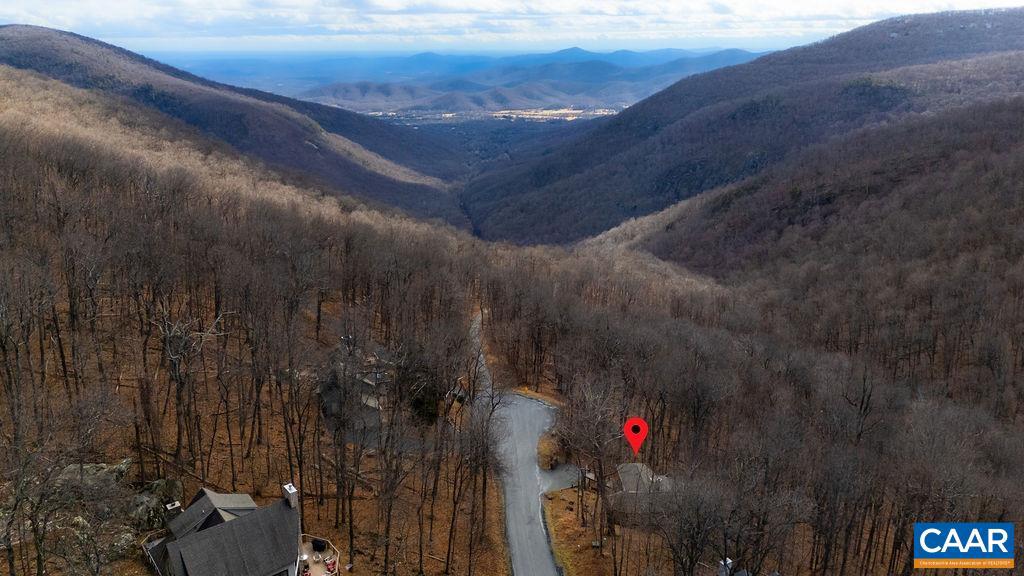 2224 LAUREL SPRINGS DR, WINTERGREEN, Virginia 22967, 4 Bedrooms Bedrooms, ,3 BathroomsBathrooms,Residential,For sale,2224 LAUREL SPRINGS DR,672118 MLS # 672118