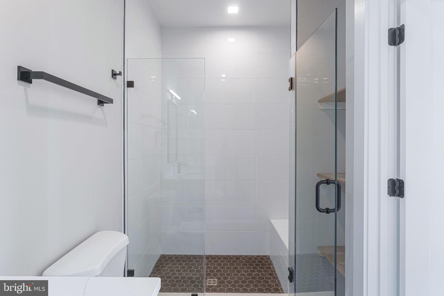 1358 FLORIDA AVE NE #207, WASHINGTON, District Of Columbia 20002, 2 Bedrooms Bedrooms, ,1 BathroomBathrooms,Residential,For sale,1358 FLORIDA AVE NE #207,DCDC2239276 MLS # DCDC2239276