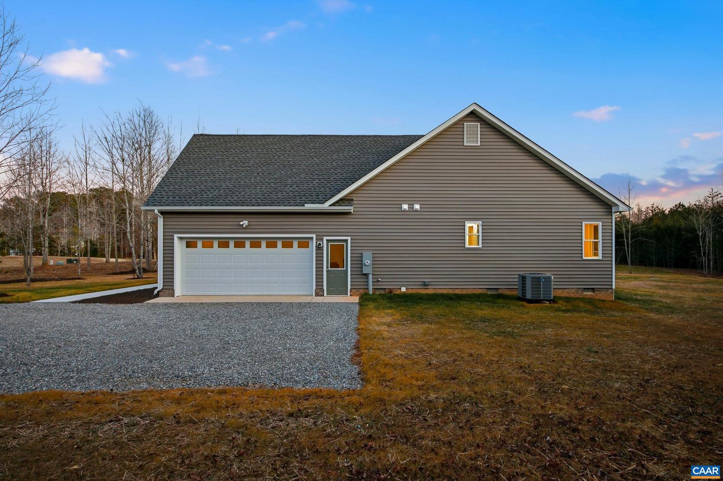 12 MILL BRANCH WAY, BUMPASS, Virginia 23024, 3 Bedrooms Bedrooms, ,2 BathroomsBathrooms,Residential,For sale,12 MILL BRANCH WAY,672119 MLS # 672119