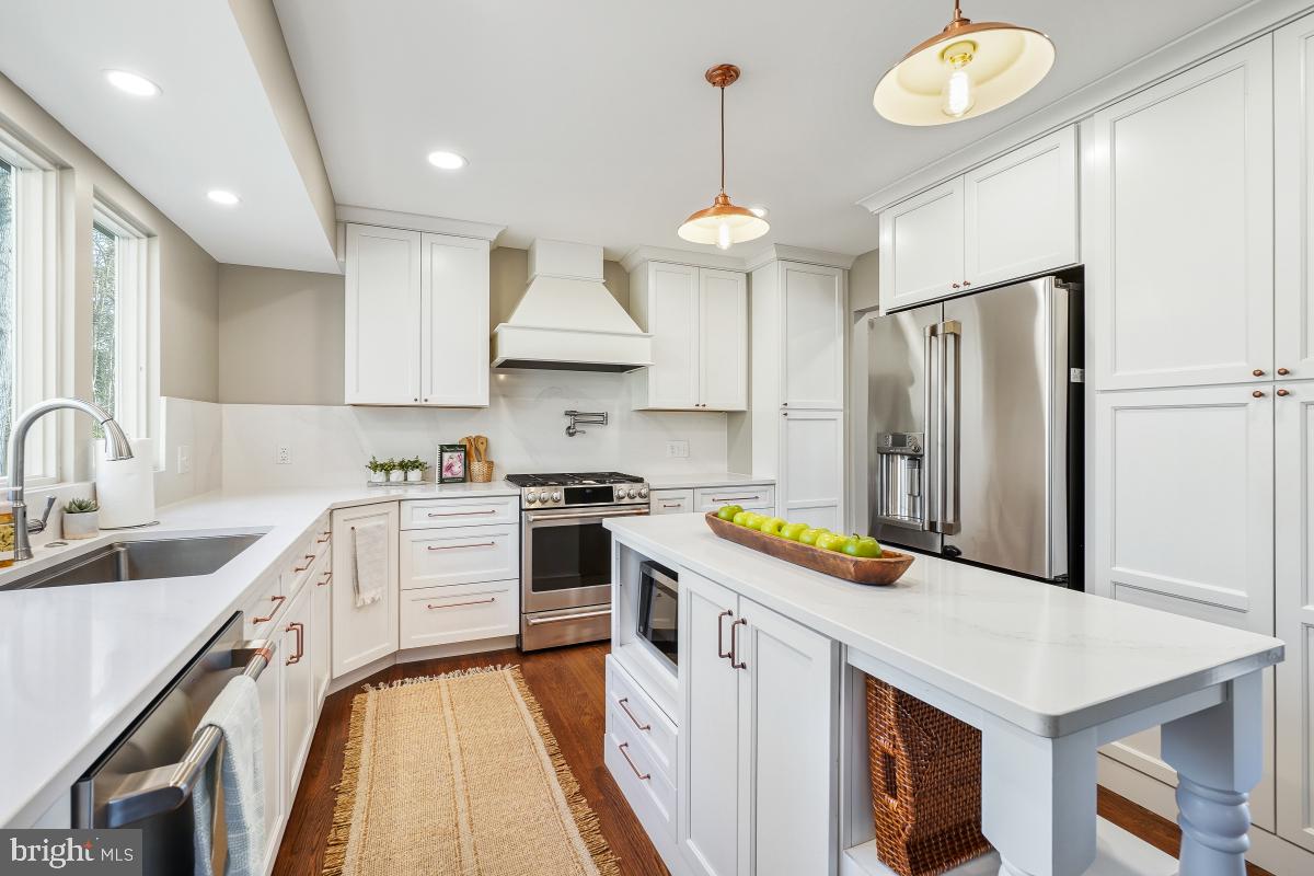 8705 STOCKTON PKWY, ALEXANDRIA, Virginia 22308, 3 Bedrooms Bedrooms, 14 Rooms Rooms,3 BathroomsBathrooms,Residential,For sale,8705 STOCKTON PKWY,VAFX2283820 MLS # VAFX2283820 8705 STOCKTON PKWY, ALEXANDRIA, Virginia 22308, 3 Bedrooms Bedrooms, 14 Rooms Rooms,3 BathroomsBathrooms,Residential,For sale,8705 STOCKTON PKWY,VAFX2283820 MLS # VAFX2283820