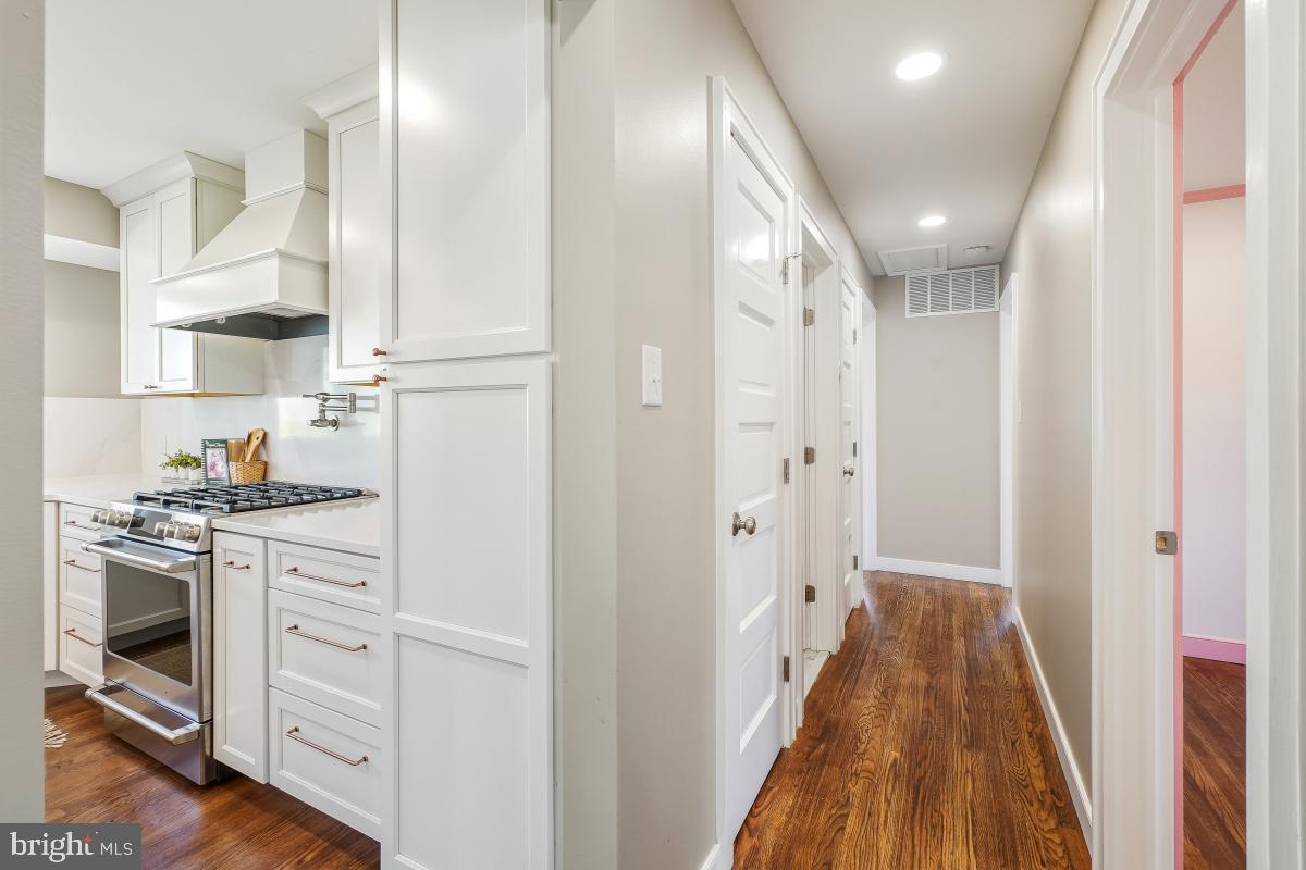 8705 STOCKTON PKWY, ALEXANDRIA, Virginia 22308, 3 Bedrooms Bedrooms, 14 Rooms Rooms,3 BathroomsBathrooms,Residential,For sale,8705 STOCKTON PKWY,VAFX2283820 MLS # VAFX2283820 8705 STOCKTON PKWY, ALEXANDRIA, Virginia 22308, 3 Bedrooms Bedrooms, 14 Rooms Rooms,3 BathroomsBathrooms,Residential,For sale,8705 STOCKTON PKWY,VAFX2283820 MLS # VAFX2283820