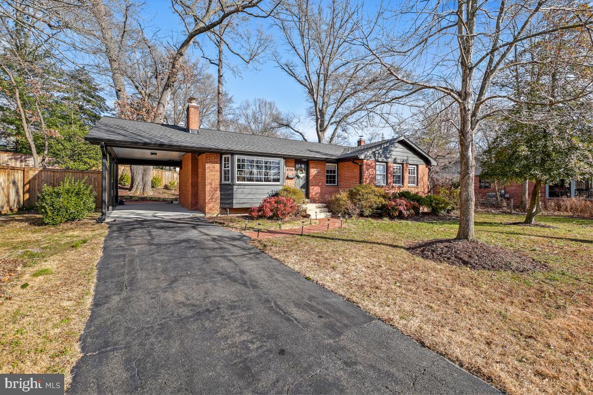 8705 STOCKTON PKWY, ALEXANDRIA, Virginia 22308, 3 Bedrooms Bedrooms, 14 Rooms Rooms,3 BathroomsBathrooms,Residential,For sale,8705 STOCKTON PKWY,VAFX2283820 MLS # VAFX2283820 8705 STOCKTON PKWY, ALEXANDRIA, Virginia 22308, 3 Bedrooms Bedrooms, 14 Rooms Rooms,3 BathroomsBathrooms,Residential,For sale,8705 STOCKTON PKWY,VAFX2283820 MLS # VAFX2283820