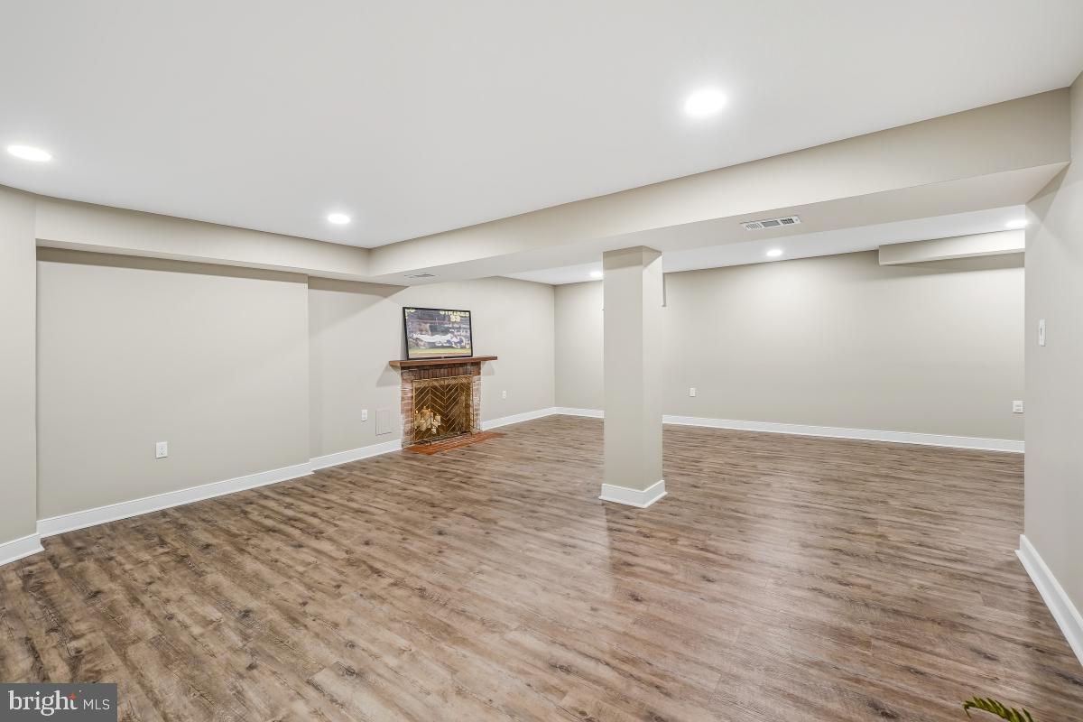 8705 STOCKTON PKWY, ALEXANDRIA, Virginia 22308, 3 Bedrooms Bedrooms, 14 Rooms Rooms,3 BathroomsBathrooms,Residential,For sale,8705 STOCKTON PKWY,VAFX2283820 MLS # VAFX2283820 8705 STOCKTON PKWY, ALEXANDRIA, Virginia 22308, 3 Bedrooms Bedrooms, 14 Rooms Rooms,3 BathroomsBathrooms,Residential,For sale,8705 STOCKTON PKWY,VAFX2283820 MLS # VAFX2283820