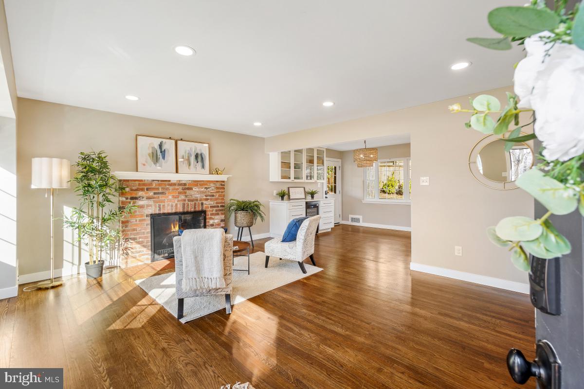 8705 STOCKTON PKWY, ALEXANDRIA, Virginia 22308, 3 Bedrooms Bedrooms, 14 Rooms Rooms,3 BathroomsBathrooms,Residential,For sale,8705 STOCKTON PKWY,VAFX2283820 MLS # VAFX2283820 8705 STOCKTON PKWY, ALEXANDRIA, Virginia 22308, 3 Bedrooms Bedrooms, 14 Rooms Rooms,3 BathroomsBathrooms,Residential,For sale,8705 STOCKTON PKWY,VAFX2283820 MLS # VAFX2283820