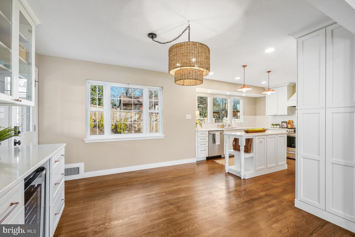 8705 STOCKTON PKWY, ALEXANDRIA, Virginia 22308, 3 Bedrooms Bedrooms, 14 Rooms Rooms,3 BathroomsBathrooms,Residential,For sale,8705 STOCKTON PKWY,VAFX2283820 MLS # VAFX2283820 8705 STOCKTON PKWY, ALEXANDRIA, Virginia 22308, 3 Bedrooms Bedrooms, 14 Rooms Rooms,3 BathroomsBathrooms,Residential,For sale,8705 STOCKTON PKWY,VAFX2283820 MLS # VAFX2283820