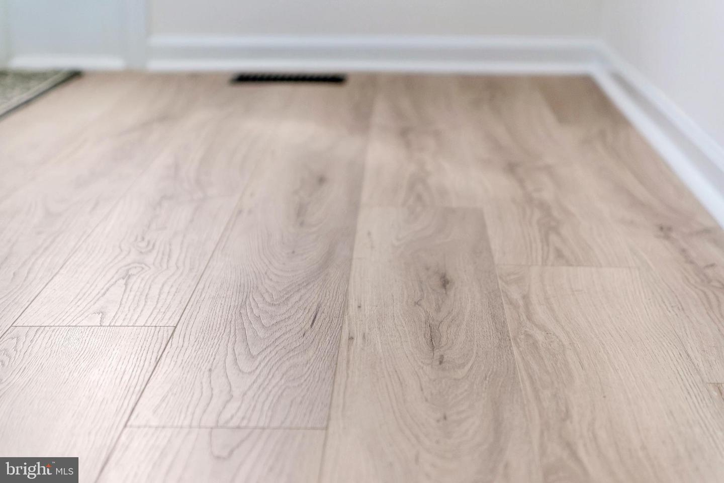 5809 SHANA PL, BURKE, Virginia 22015, 3 Bedrooms Bedrooms, 7 Rooms Rooms,3 BathroomsBathrooms,Residential,For sale,5809 SHANA PL,VAFX2283704 MLS # VAFX2283704 5809 SHANA PL, BURKE, Virginia 22015, 3 Bedrooms Bedrooms, 7 Rooms Rooms,3 BathroomsBathrooms,Residential,For sale,5809 SHANA PL,VAFX2283704 MLS # VAFX2283704