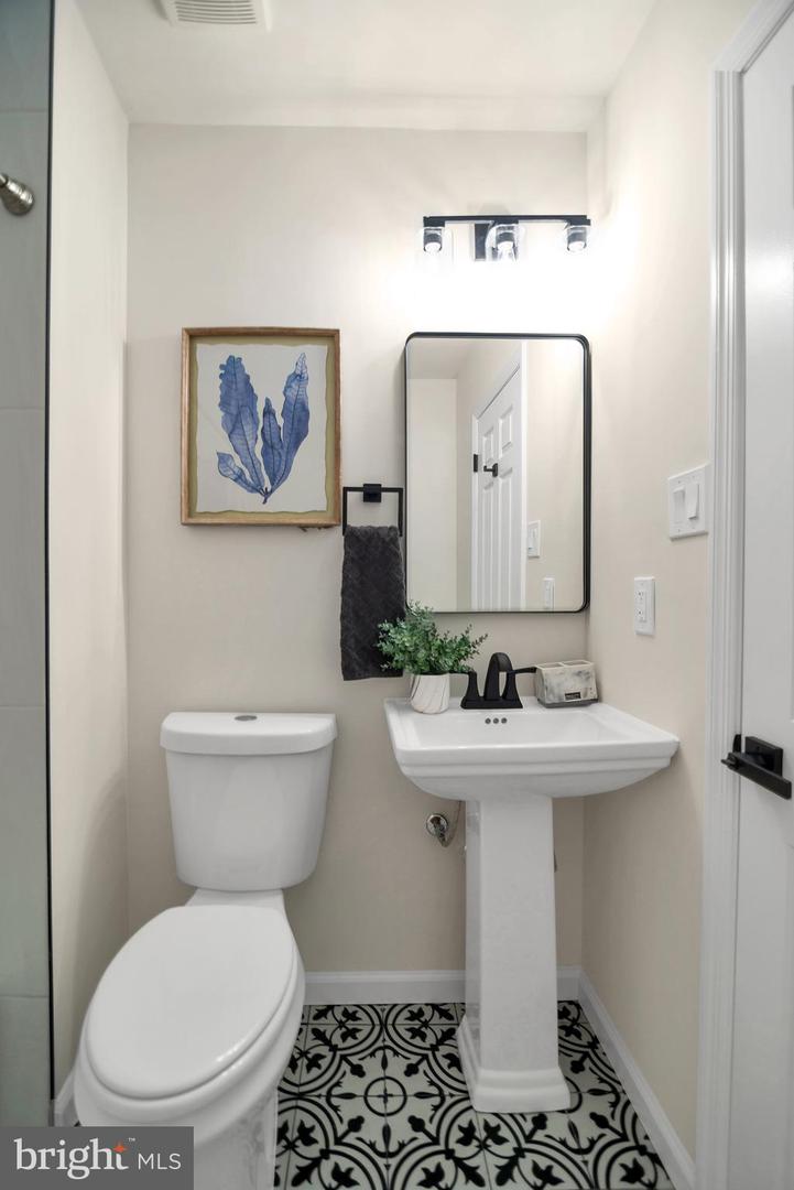 5809 SHANA PL, BURKE, Virginia 22015, 3 Bedrooms Bedrooms, 7 Rooms Rooms,3 BathroomsBathrooms,Residential,For sale,5809 SHANA PL,VAFX2283704 MLS # VAFX2283704 5809 SHANA PL, BURKE, Virginia 22015, 3 Bedrooms Bedrooms, 7 Rooms Rooms,3 BathroomsBathrooms,Residential,For sale,5809 SHANA PL,VAFX2283704 MLS # VAFX2283704