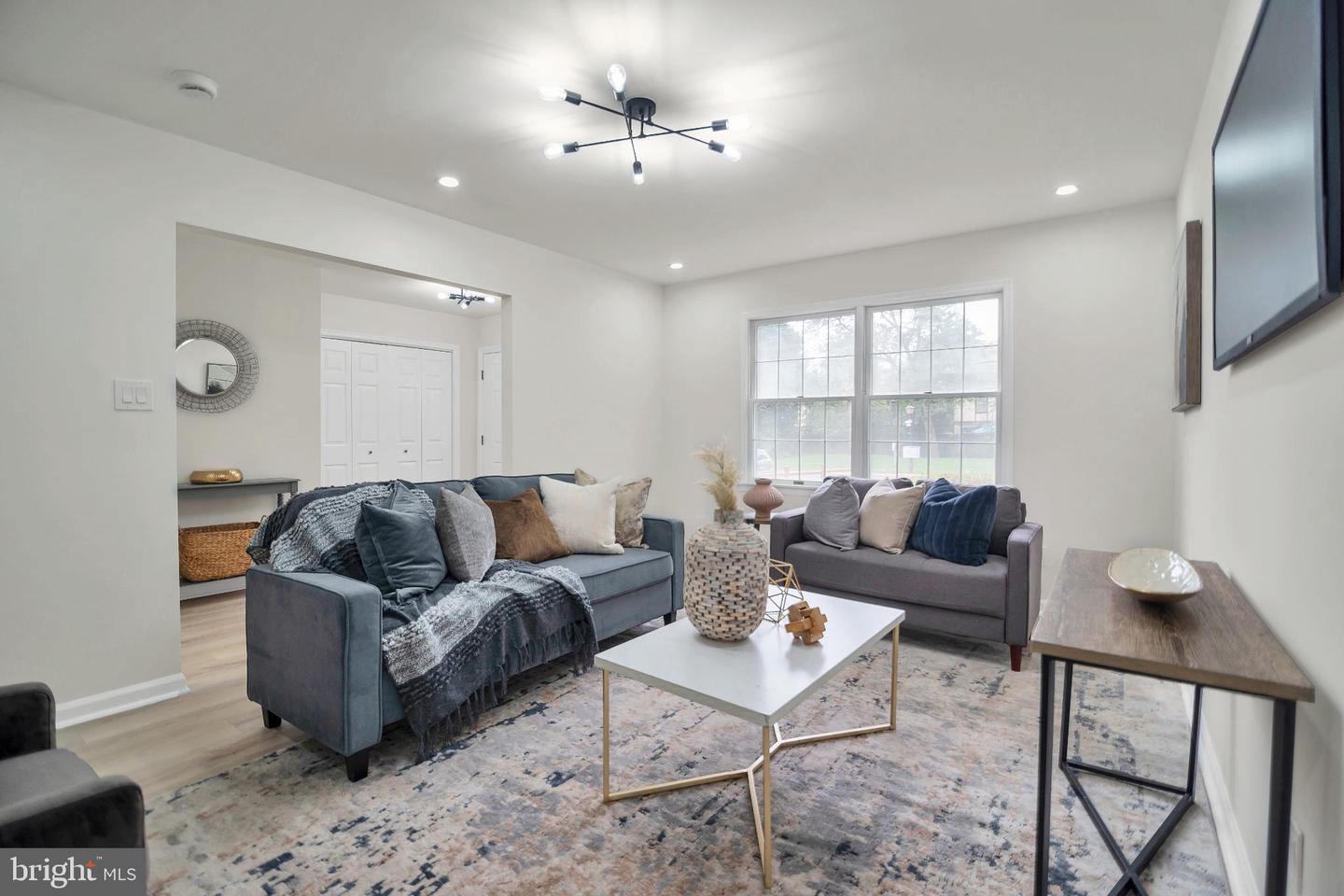 5809 SHANA PL, BURKE, Virginia 22015, 3 Bedrooms Bedrooms, 7 Rooms Rooms,3 BathroomsBathrooms,Residential,For sale,5809 SHANA PL,VAFX2283704 MLS # VAFX2283704 5809 SHANA PL, BURKE, Virginia 22015, 3 Bedrooms Bedrooms, 7 Rooms Rooms,3 BathroomsBathrooms,Residential,For sale,5809 SHANA PL,VAFX2283704 MLS # VAFX2283704