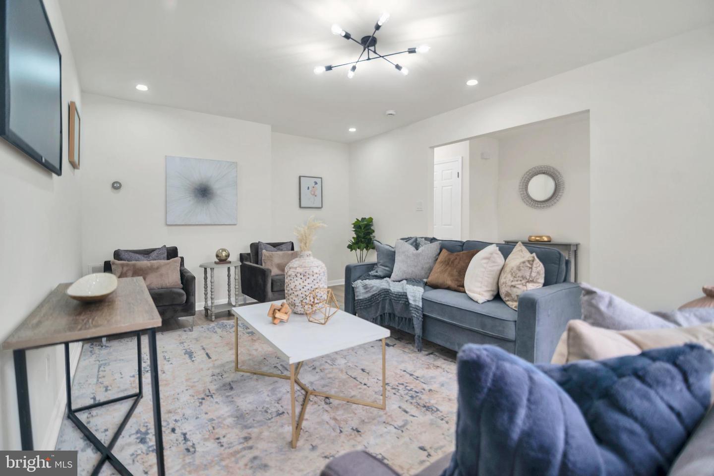 5809 SHANA PL, BURKE, Virginia 22015, 3 Bedrooms Bedrooms, 7 Rooms Rooms,3 BathroomsBathrooms,Residential,For sale,5809 SHANA PL,VAFX2283704 MLS # VAFX2283704 5809 SHANA PL, BURKE, Virginia 22015, 3 Bedrooms Bedrooms, 7 Rooms Rooms,3 BathroomsBathrooms,Residential,For sale,5809 SHANA PL,VAFX2283704 MLS # VAFX2283704