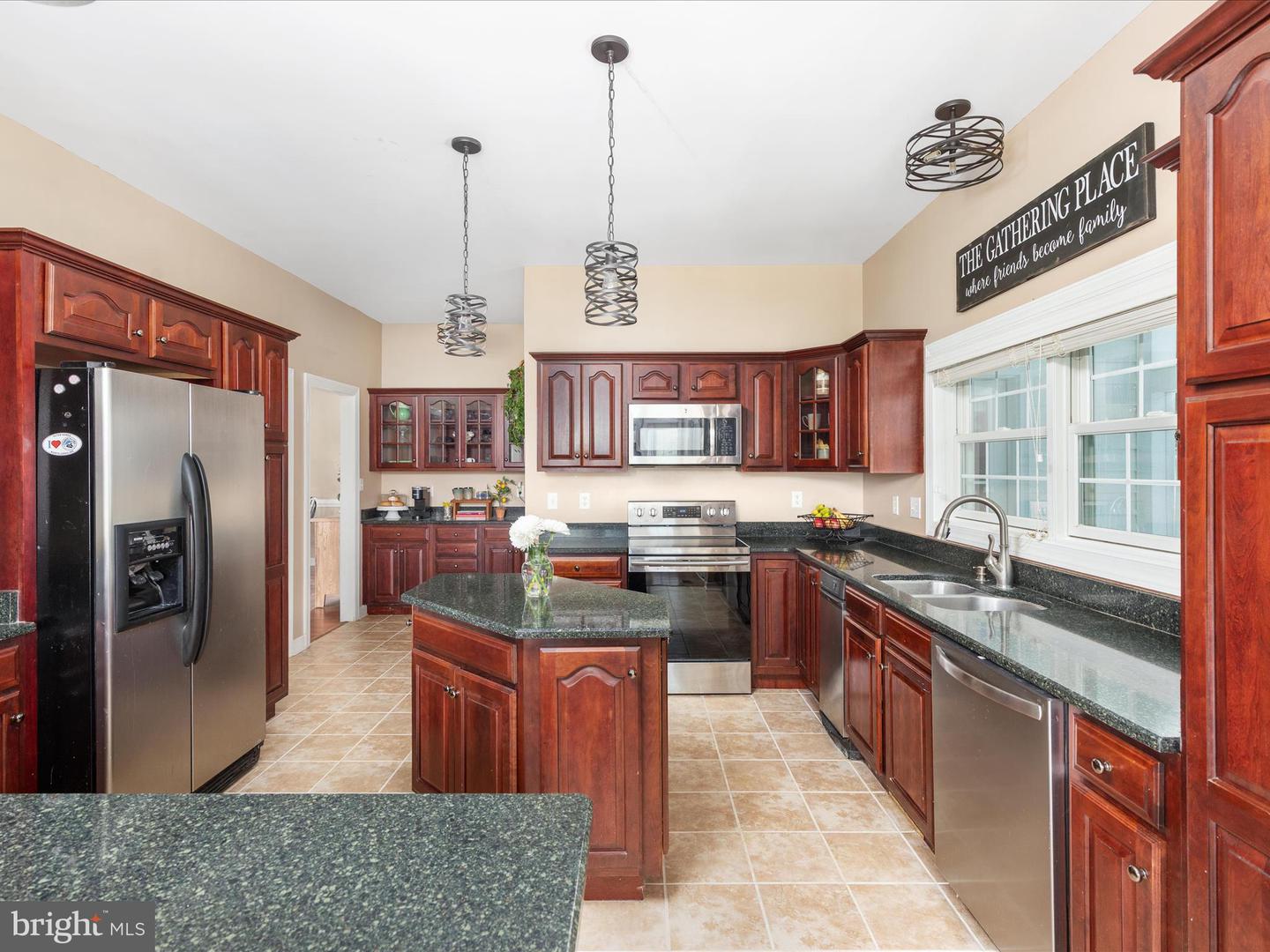 400 DEER RUN CIR, FRONT ROYAL, Virginia 22630, 4 Bedrooms Bedrooms, ,3 BathroomsBathrooms,Residential,For sale,400 DEER RUN CIR,VAWR2013022 MLS # VAWR2013022