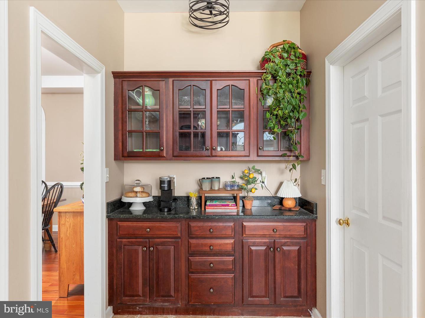 400 DEER RUN CIR, FRONT ROYAL, Virginia 22630, 4 Bedrooms Bedrooms, ,3 BathroomsBathrooms,Residential,For sale,400 DEER RUN CIR,VAWR2013022 MLS # VAWR2013022