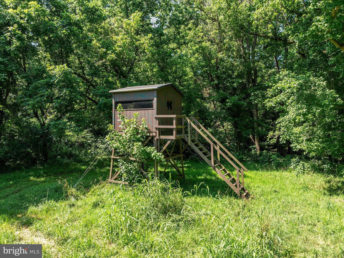 400 DEER RUN CIR, FRONT ROYAL, Virginia 22630, 4 Bedrooms Bedrooms, ,3 BathroomsBathrooms,Residential,For sale,400 DEER RUN CIR,VAWR2013022 MLS # VAWR2013022