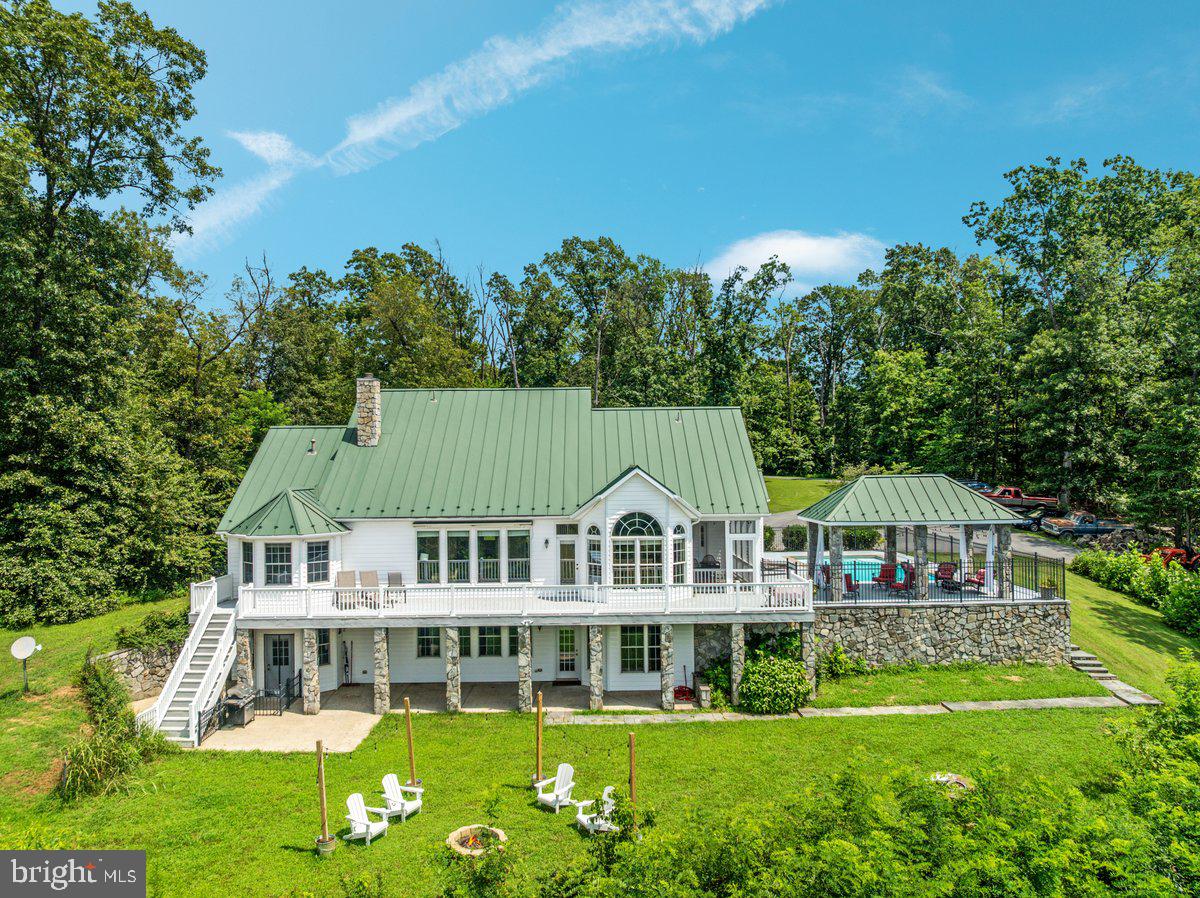 400 DEER RUN CIR, FRONT ROYAL, Virginia 22630, 4 Bedrooms Bedrooms, ,3 BathroomsBathrooms,Residential,For sale,400 DEER RUN CIR,VAWR2013022 MLS # VAWR2013022