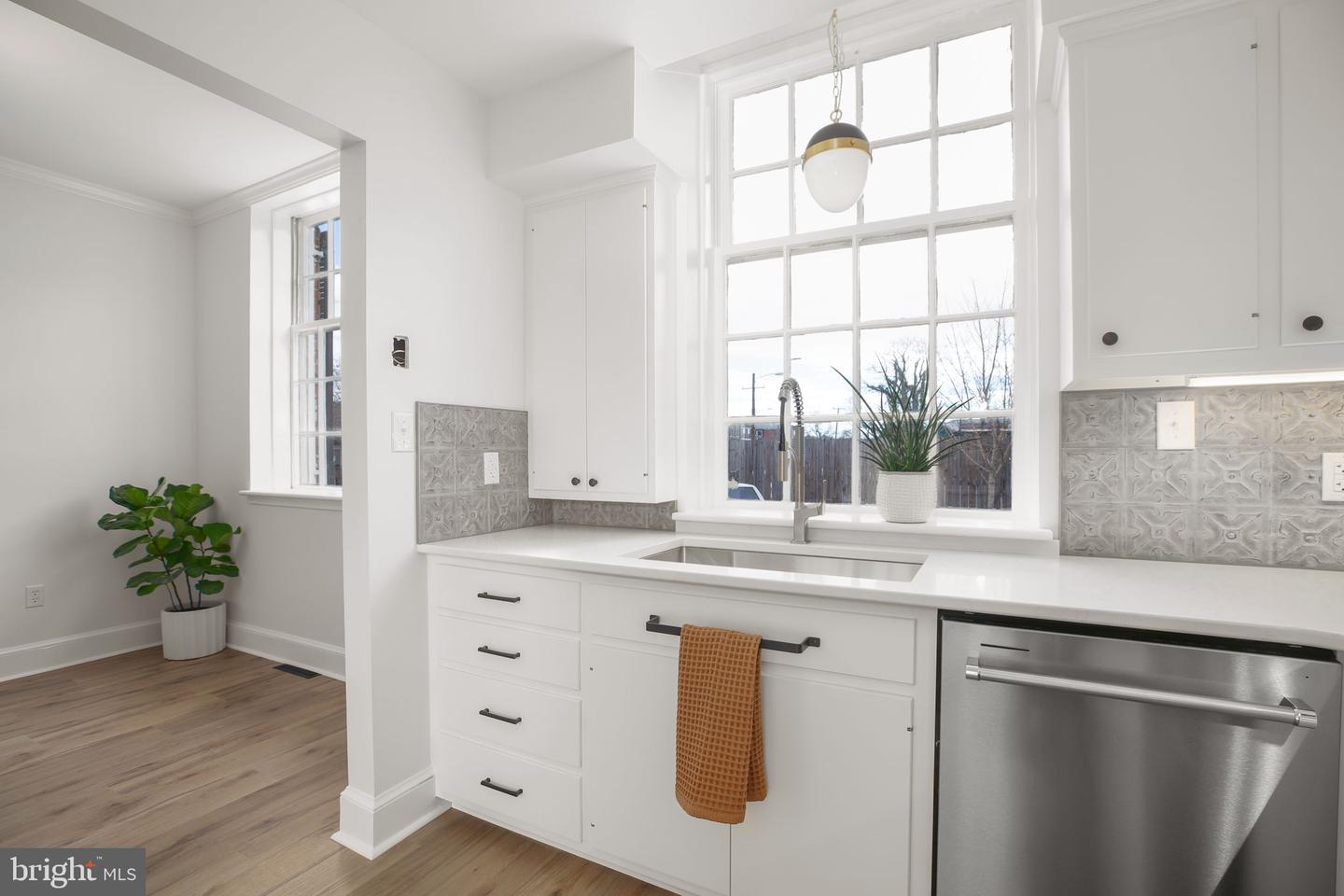 1216 SOPHIA ST, FREDERICKSBURG, Virginia 22401, 3 Bedrooms Bedrooms, ,2 BathroomsBathrooms,Residential,For sale,1216 SOPHIA ST,VAFB2009468 MLS # VAFB2009468