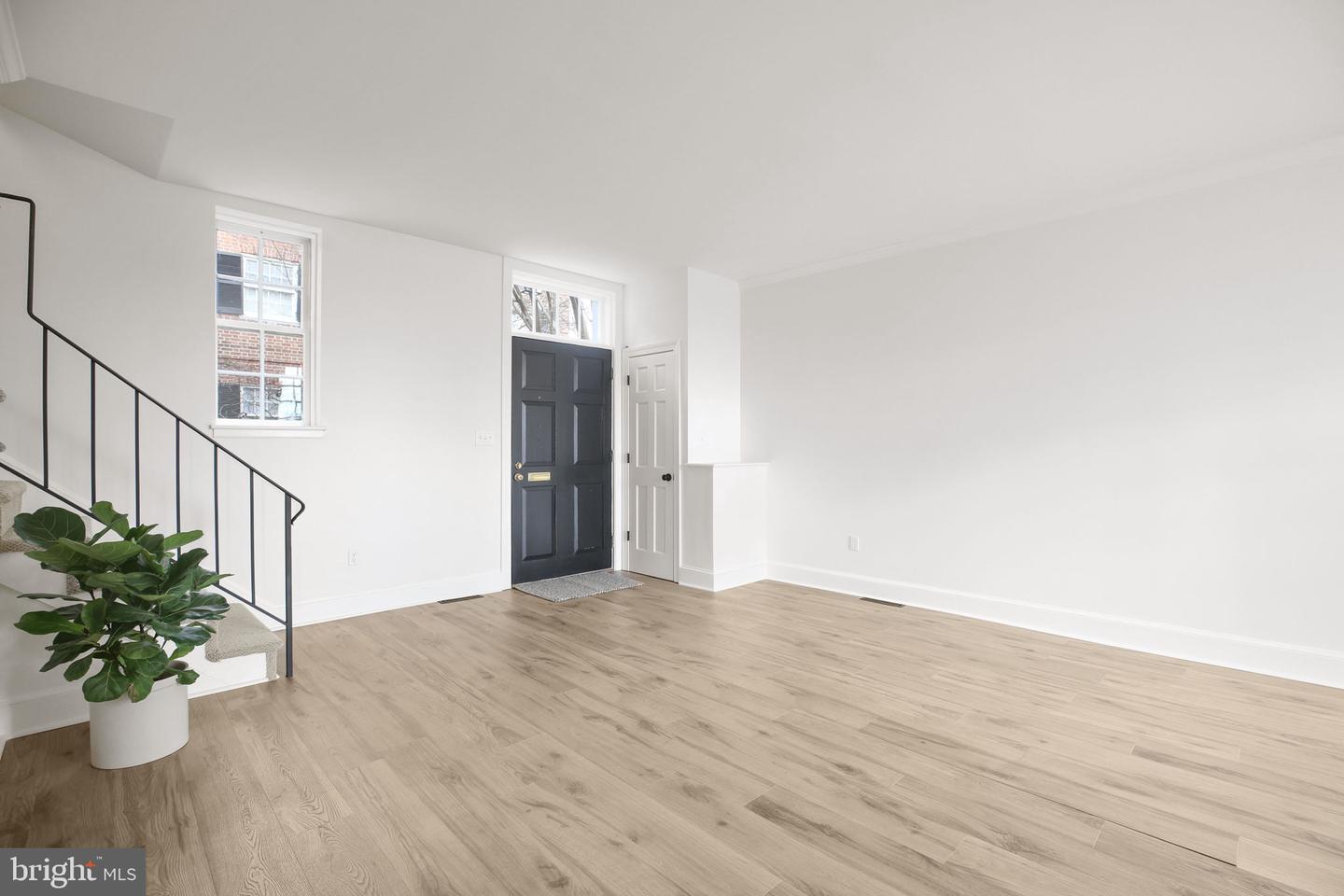 1216 SOPHIA ST, FREDERICKSBURG, Virginia 22401, 3 Bedrooms Bedrooms, ,2 BathroomsBathrooms,Residential,For sale,1216 SOPHIA ST,VAFB2009468 MLS # VAFB2009468