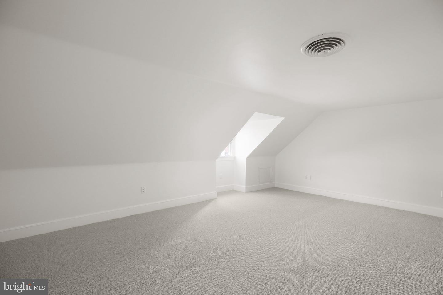 1216 SOPHIA ST, FREDERICKSBURG, Virginia 22401, 3 Bedrooms Bedrooms, ,2 BathroomsBathrooms,Residential,For sale,1216 SOPHIA ST,VAFB2009468 MLS # VAFB2009468