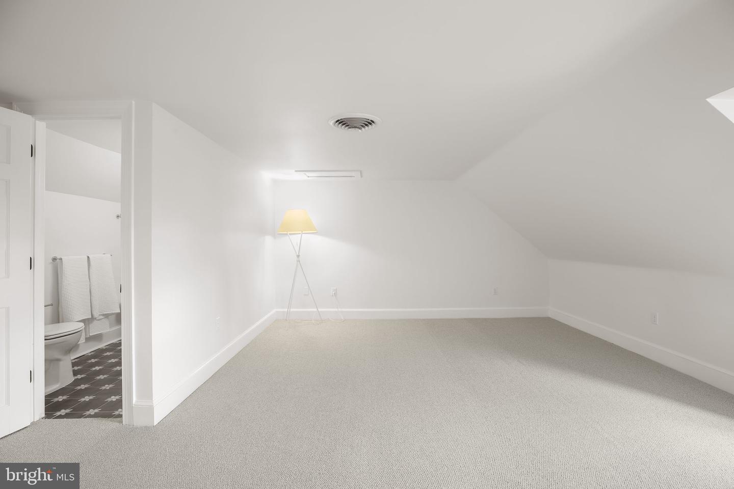 1216 SOPHIA ST, FREDERICKSBURG, Virginia 22401, 3 Bedrooms Bedrooms, ,2 BathroomsBathrooms,Residential,For sale,1216 SOPHIA ST,VAFB2009468 MLS # VAFB2009468