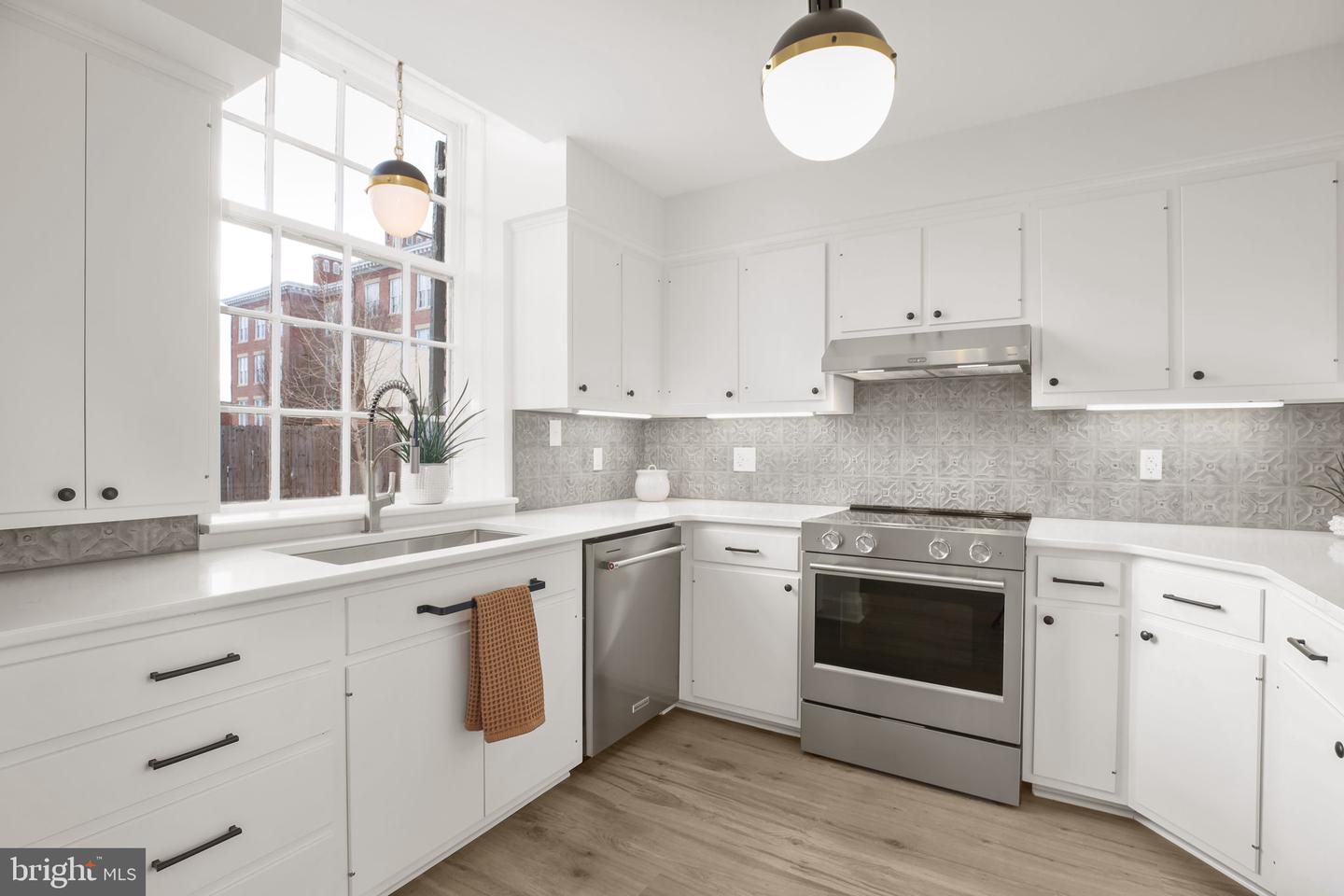 1216 SOPHIA ST, FREDERICKSBURG, Virginia 22401, 3 Bedrooms Bedrooms, ,2 BathroomsBathrooms,Residential,For sale,1216 SOPHIA ST,VAFB2009468 MLS # VAFB2009468