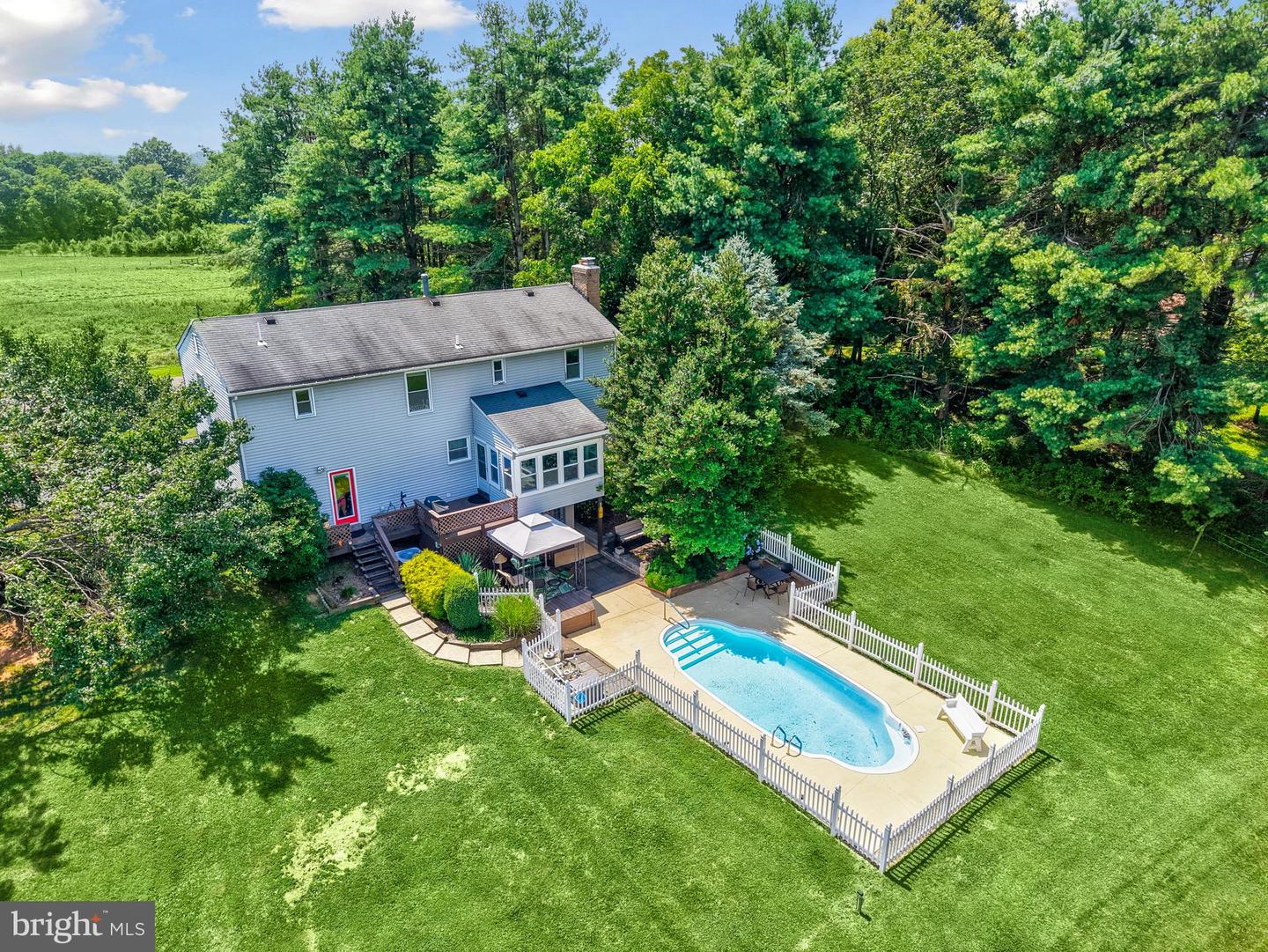 9235 LEES RIDGE RD, WARRENTON, Virginia 20186, 4 Bedrooms Bedrooms, ,2 BathroomsBathrooms,Residential,For sale,9235 LEES RIDGE RD,VAFQ2020026 MLS # VAFQ2020026