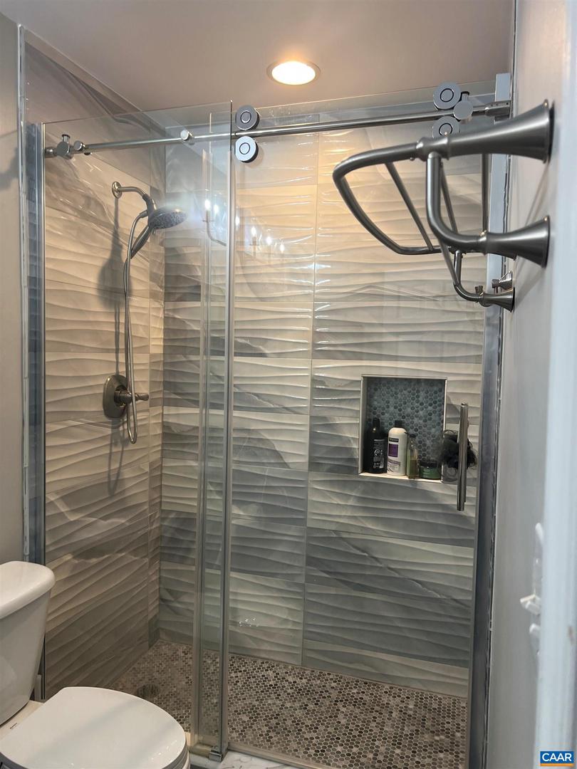 20 TANGLEWOOD RD, PALMYRA, Virginia 22963, 3 Bedrooms Bedrooms, ,2 BathroomsBathrooms,Residential,For sale,20 TANGLEWOOD RD,672122 MLS # 672122 20 TANGLEWOOD RD, PALMYRA, Virginia 22963, 3 Bedrooms Bedrooms, ,2 BathroomsBathrooms,Residential,For sale,20 TANGLEWOOD RD,672122 MLS # 672122