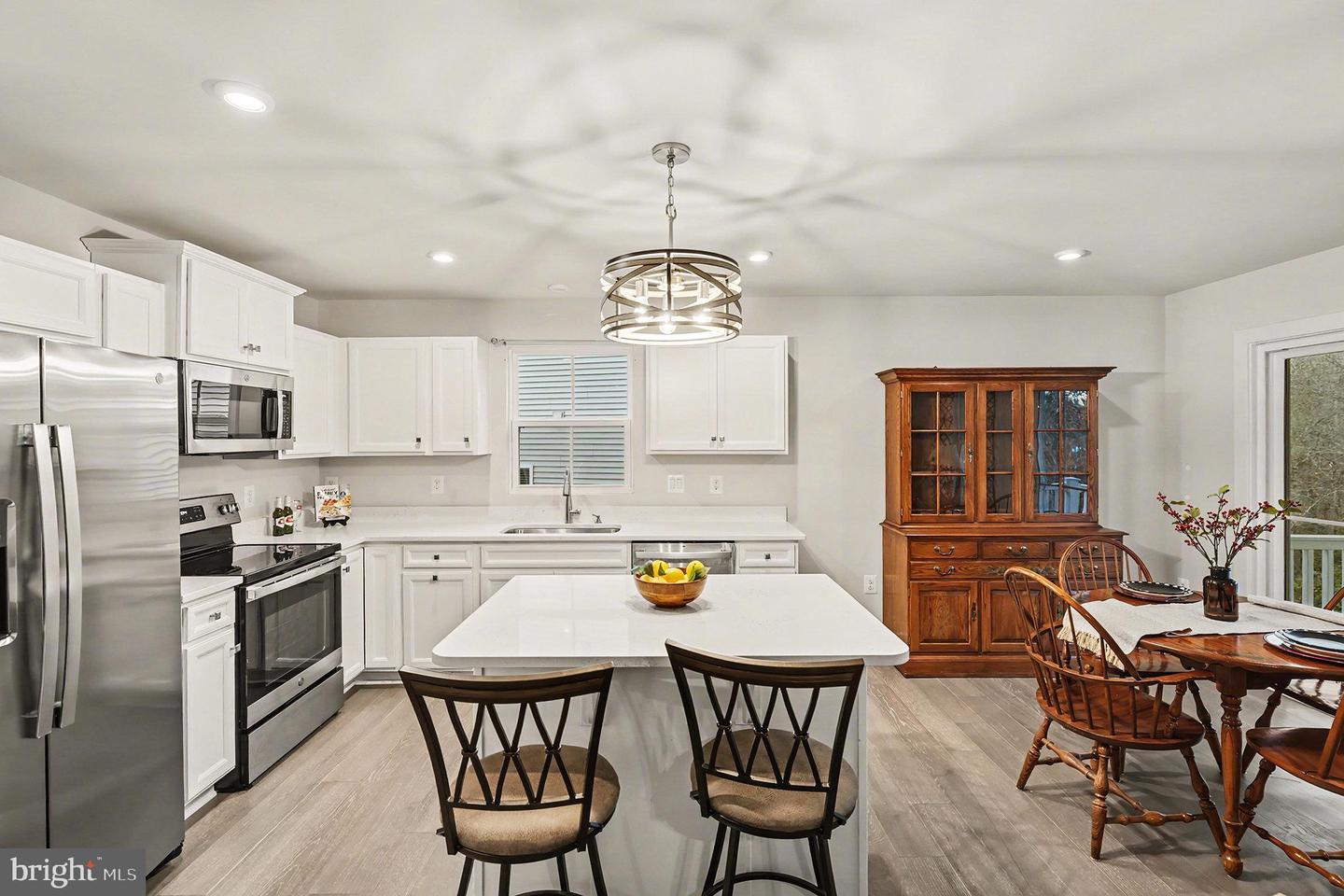 3611 TWIN LAKE BLVD, LOCUST GROVE, Virginia 22508, 3 Bedrooms Bedrooms, ,2 BathroomsBathrooms,Residential,For sale,3611 TWIN LAKE BLVD,VAOR2013046 MLS # VAOR2013046