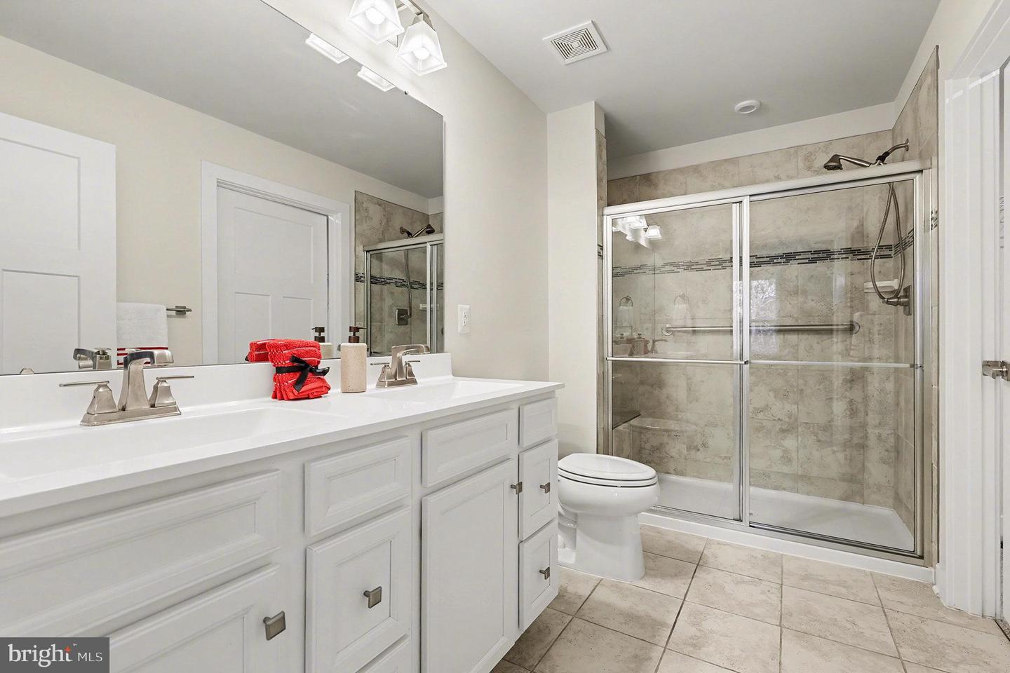 3611 TWIN LAKE BLVD, LOCUST GROVE, Virginia 22508, 3 Bedrooms Bedrooms, ,2 BathroomsBathrooms,Residential,For sale,3611 TWIN LAKE BLVD,VAOR2013046 MLS # VAOR2013046