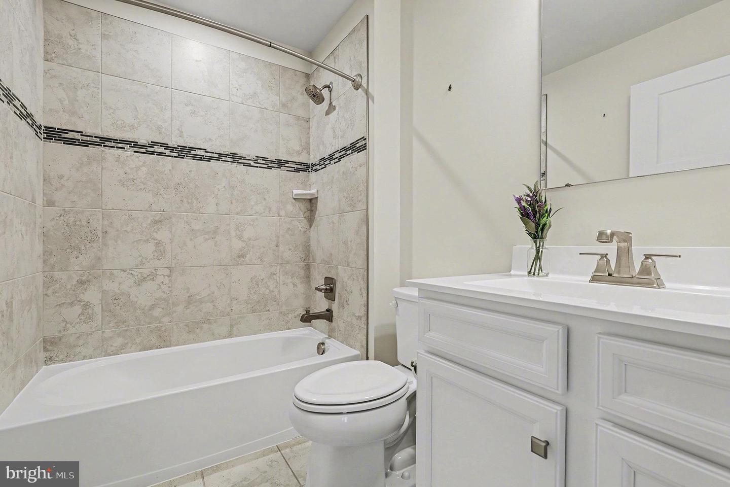 3611 TWIN LAKE BLVD, LOCUST GROVE, Virginia 22508, 3 Bedrooms Bedrooms, ,2 BathroomsBathrooms,Residential,For sale,3611 TWIN LAKE BLVD,VAOR2013046 MLS # VAOR2013046