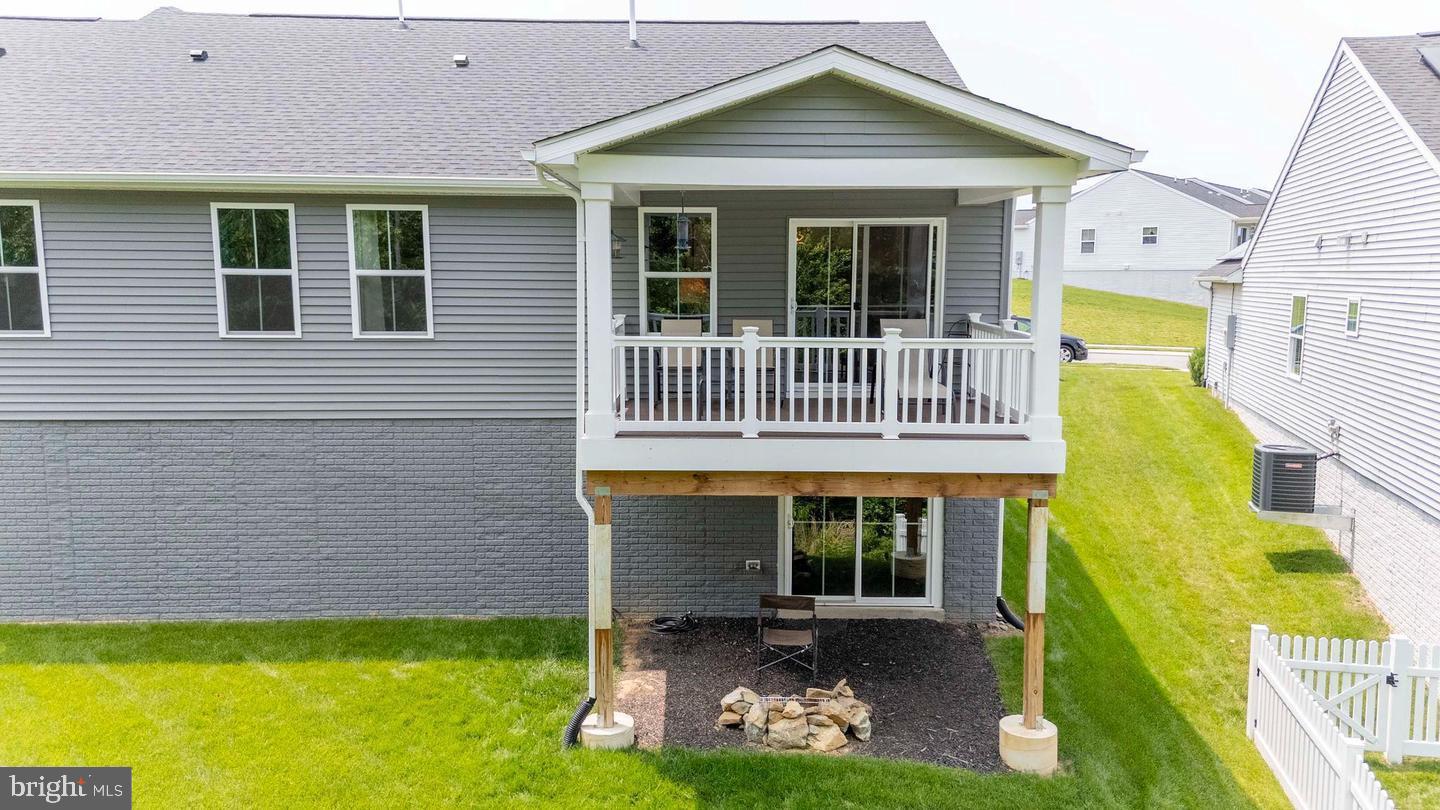 3611 TWIN LAKE BLVD, LOCUST GROVE, Virginia 22508, 3 Bedrooms Bedrooms, ,2 BathroomsBathrooms,Residential,For sale,3611 TWIN LAKE BLVD,VAOR2013046 MLS # VAOR2013046