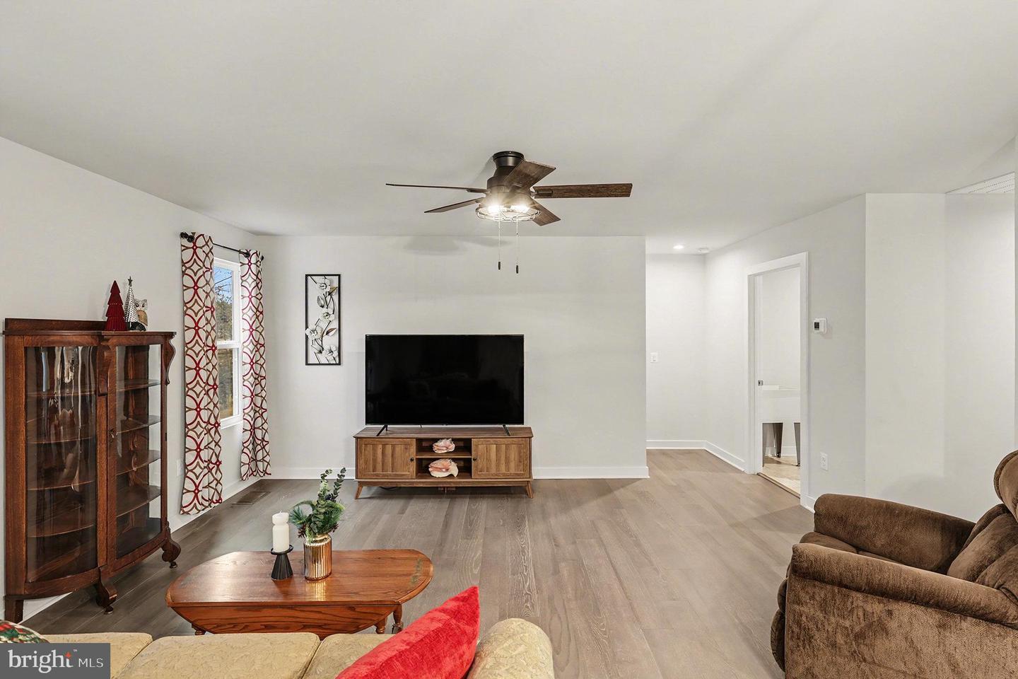 3611 TWIN LAKE BLVD, LOCUST GROVE, Virginia 22508, 3 Bedrooms Bedrooms, ,2 BathroomsBathrooms,Residential,For sale,3611 TWIN LAKE BLVD,VAOR2013046 MLS # VAOR2013046