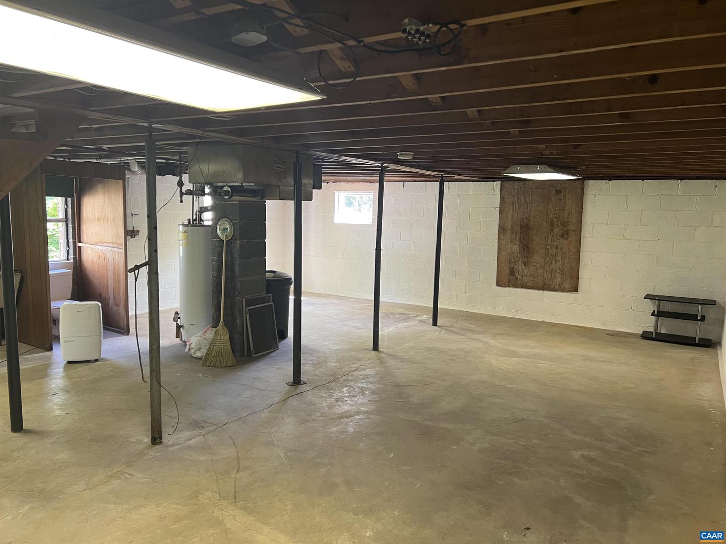 1320 AVON ST, CHARLOTTESVILLE, Virginia 22902, 2 Bedrooms Bedrooms, ,1 BathroomBathrooms,Residential,For sale,1320 AVON ST,672123 MLS # 672123