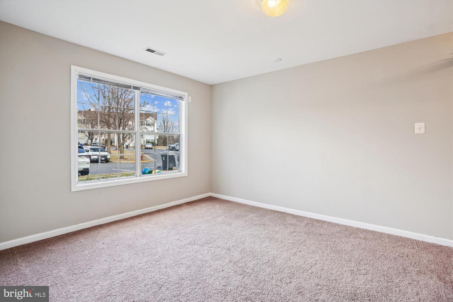 503 RICHMOND SQ NE, LEESBURG, Virginia 20176, 4 Bedrooms Bedrooms, ,3 BathroomsBathrooms,Residential,For sale,503 RICHMOND SQ NE,VALO2113212 MLS # VALO2113212