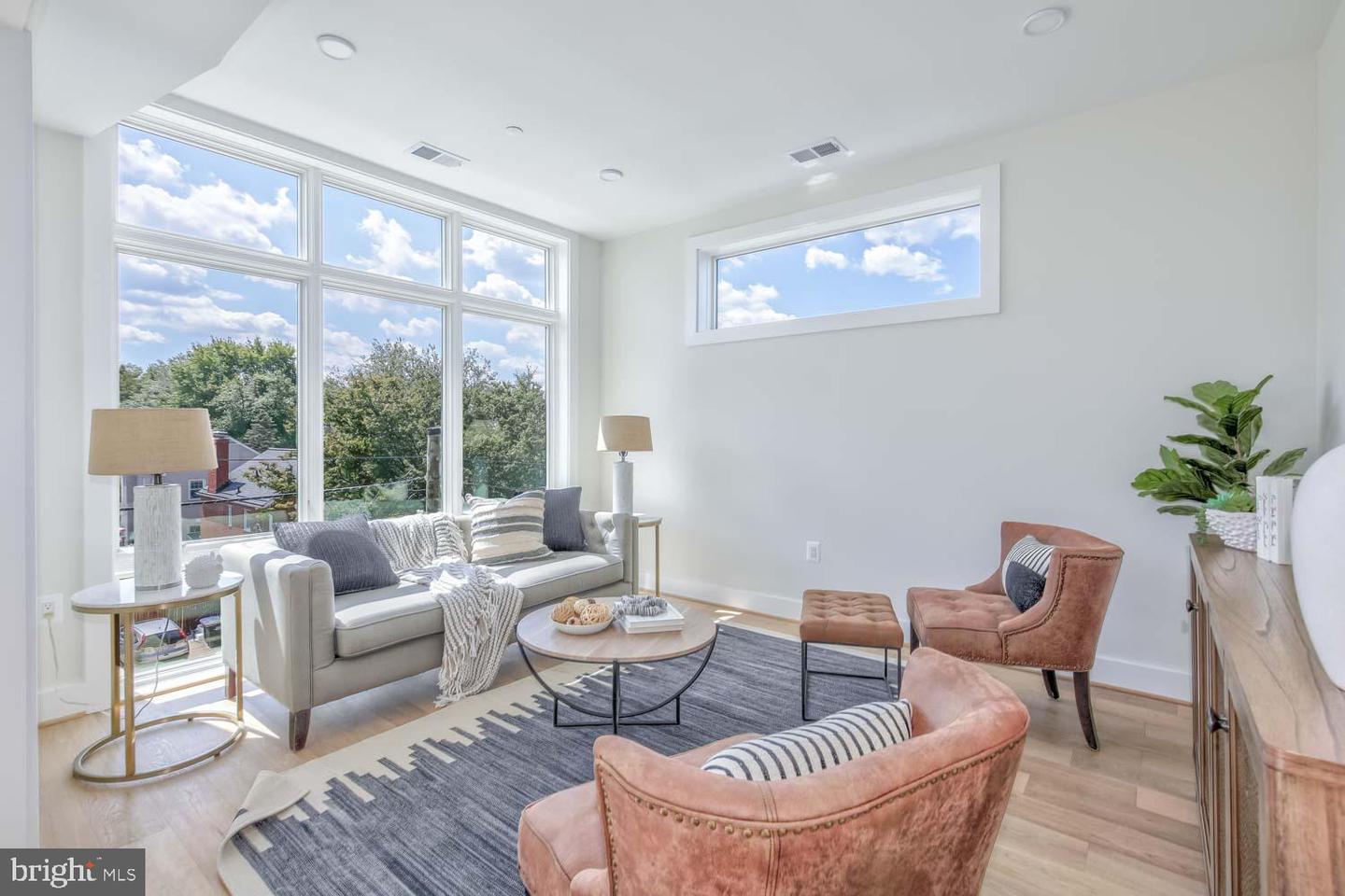 4347 HARRISON ST NW #7, WASHINGTON, District Of Columbia 20015, 3 Bedrooms Bedrooms, ,2 BathroomsBathrooms,Residential,For sale,4347 HARRISON ST NW #7,DCDC2239344 MLS # DCDC2239344 4347 HARRISON ST NW #7, WASHINGTON, District Of Columbia 20015, 3 Bedrooms Bedrooms, ,2 BathroomsBathrooms,Residential,For sale,4347 HARRISON ST NW #7,DCDC2239344 MLS # DCDC2239344