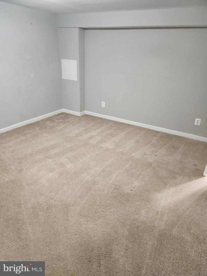 1702 LANG PL NE, WASHINGTON, District Of Columbia 20002, 2 Bedrooms Bedrooms, ,2 BathroomsBathrooms,Residential,For sale,1702 LANG PL NE,DCDC2239348 MLS # DCDC2239348