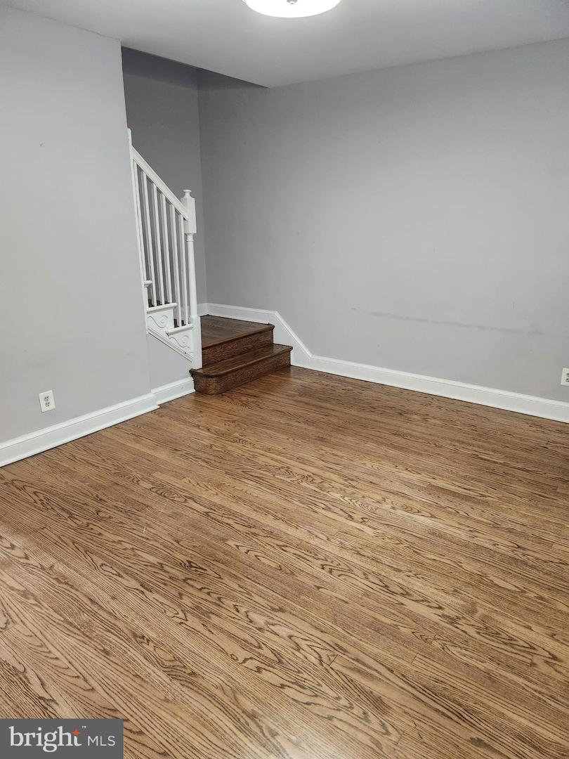 1702 LANG PL NE, WASHINGTON, District Of Columbia 20002, 2 Bedrooms Bedrooms, ,2 BathroomsBathrooms,Residential,For sale,1702 LANG PL NE,DCDC2239348 MLS # DCDC2239348