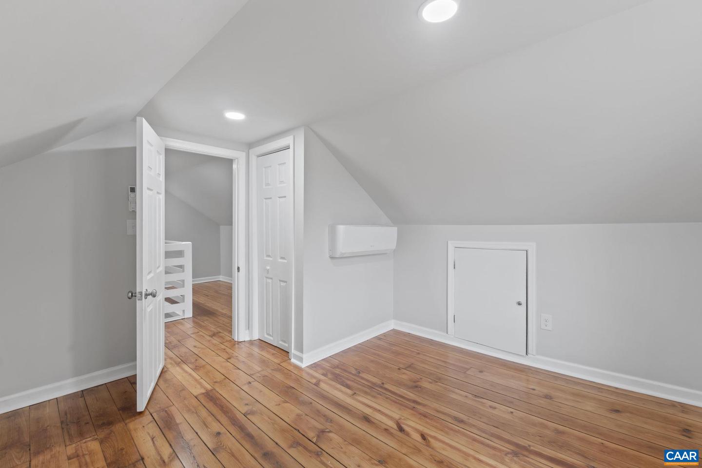 4292 WEST RIVER RD, SCOTTSVILLE, Virginia 24590, 3 Bedrooms Bedrooms, ,2 BathroomsBathrooms,Residential,For sale,4292 WEST RIVER RD,672135 MLS # 672135 4292 WEST RIVER RD, SCOTTSVILLE, Virginia 24590, 3 Bedrooms Bedrooms, ,2 BathroomsBathrooms,Residential,For sale,4292 WEST RIVER RD,672135 MLS # 672135