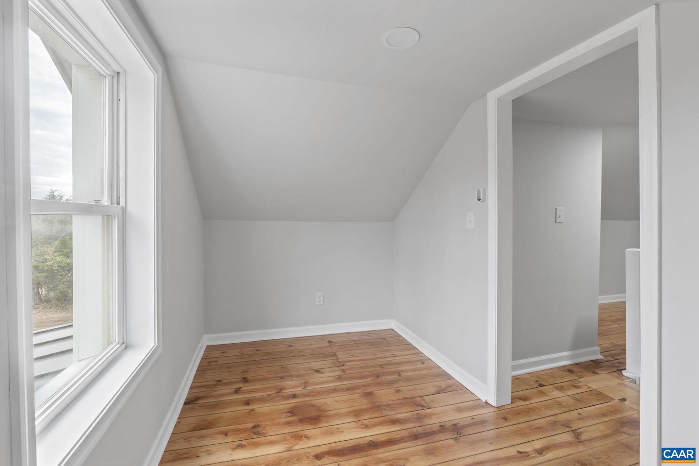 4292 WEST RIVER RD, SCOTTSVILLE, Virginia 24590, 3 Bedrooms Bedrooms, ,2 BathroomsBathrooms,Residential,For sale,4292 WEST RIVER RD,672135 MLS # 672135 4292 WEST RIVER RD, SCOTTSVILLE, Virginia 24590, 3 Bedrooms Bedrooms, ,2 BathroomsBathrooms,Residential,For sale,4292 WEST RIVER RD,672135 MLS # 672135