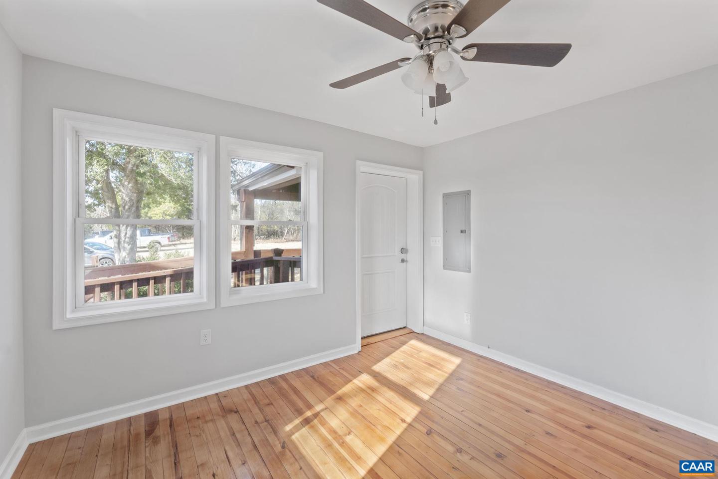 4292 WEST RIVER RD, SCOTTSVILLE, Virginia 24590, 3 Bedrooms Bedrooms, ,2 BathroomsBathrooms,Residential,For sale,4292 WEST RIVER RD,672135 MLS # 672135 4292 WEST RIVER RD, SCOTTSVILLE, Virginia 24590, 3 Bedrooms Bedrooms, ,2 BathroomsBathrooms,Residential,For sale,4292 WEST RIVER RD,672135 MLS # 672135