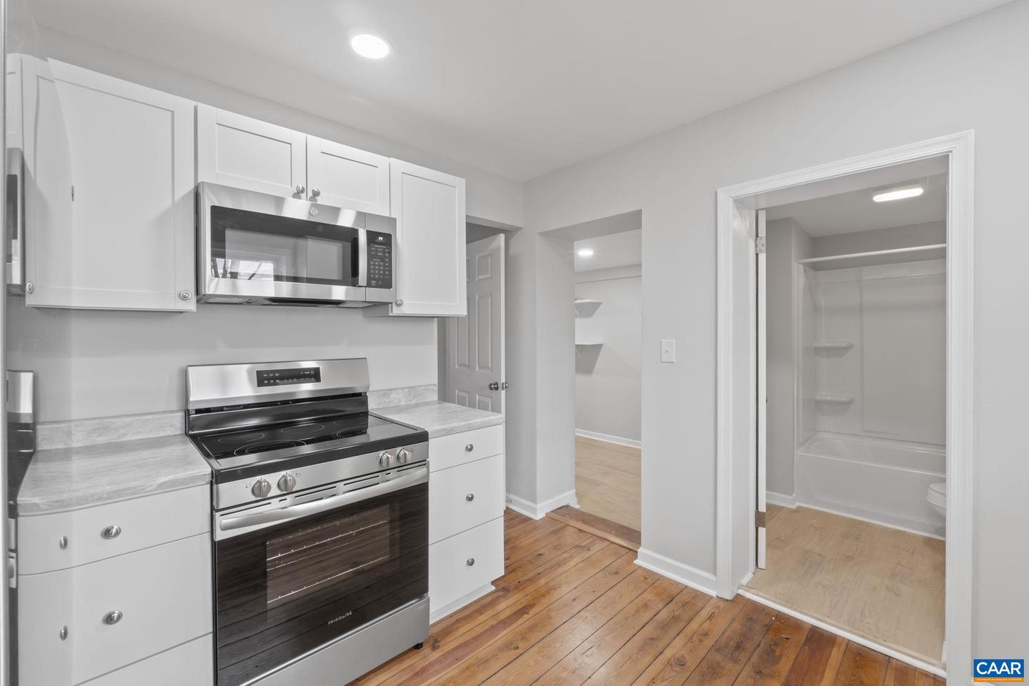 4292 WEST RIVER RD, SCOTTSVILLE, Virginia 24590, 3 Bedrooms Bedrooms, ,2 BathroomsBathrooms,Residential,For sale,4292 WEST RIVER RD,672135 MLS # 672135 4292 WEST RIVER RD, SCOTTSVILLE, Virginia 24590, 3 Bedrooms Bedrooms, ,2 BathroomsBathrooms,Residential,For sale,4292 WEST RIVER RD,672135 MLS # 672135