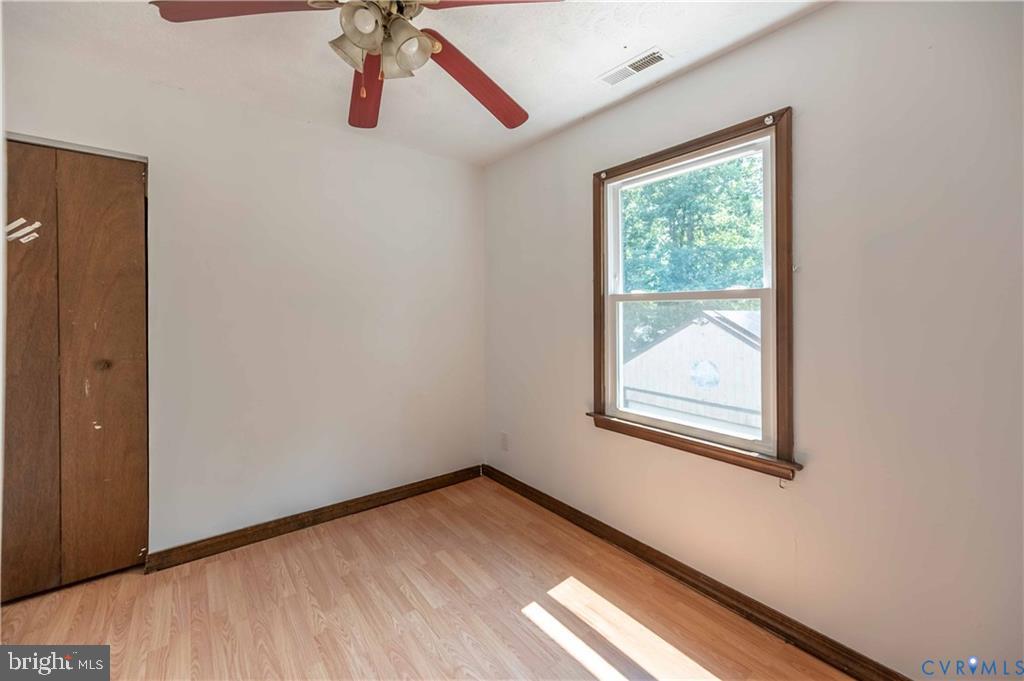 9323 EDINGTON DR, NORTH CHESTERFIELD, Virginia 23237, 4 Bedrooms Bedrooms, 10 Rooms Rooms,2 BathroomsBathrooms,Residential,For sale,9323 EDINGTON DR,VACF2001344 MLS # VACF2001344