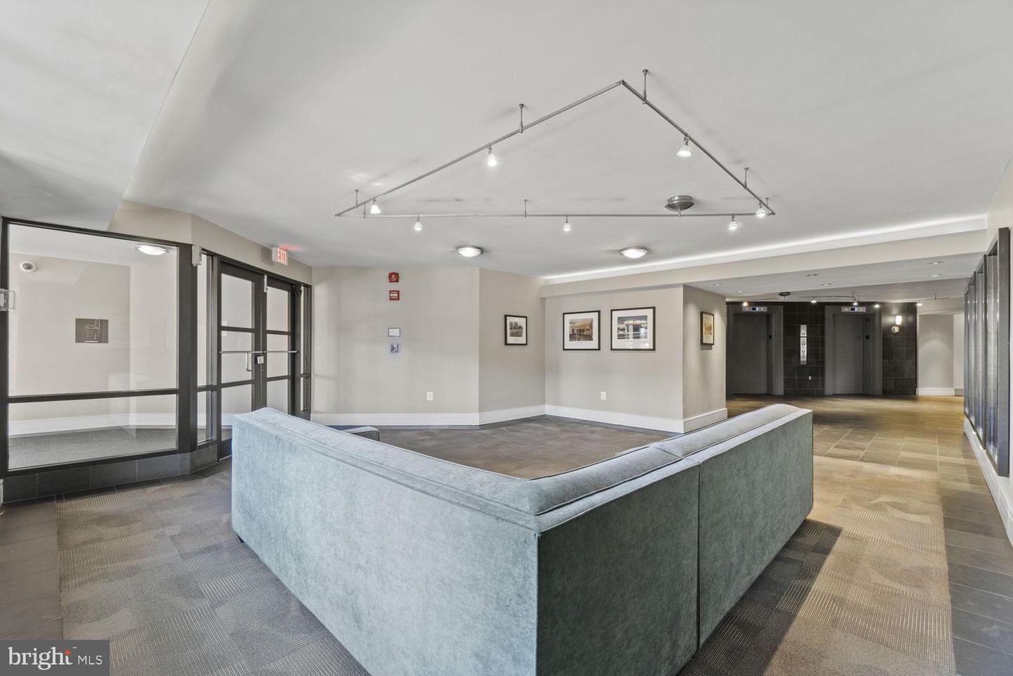 2320 WISCONSIN AVE NW #206, WASHINGTON, District Of Columbia 20007, 1 Bedroom Bedrooms, ,1 BathroomBathrooms,Residential,For sale,2320 WISCONSIN AVE NW #206,DCDC2239368 MLS # DCDC2239368