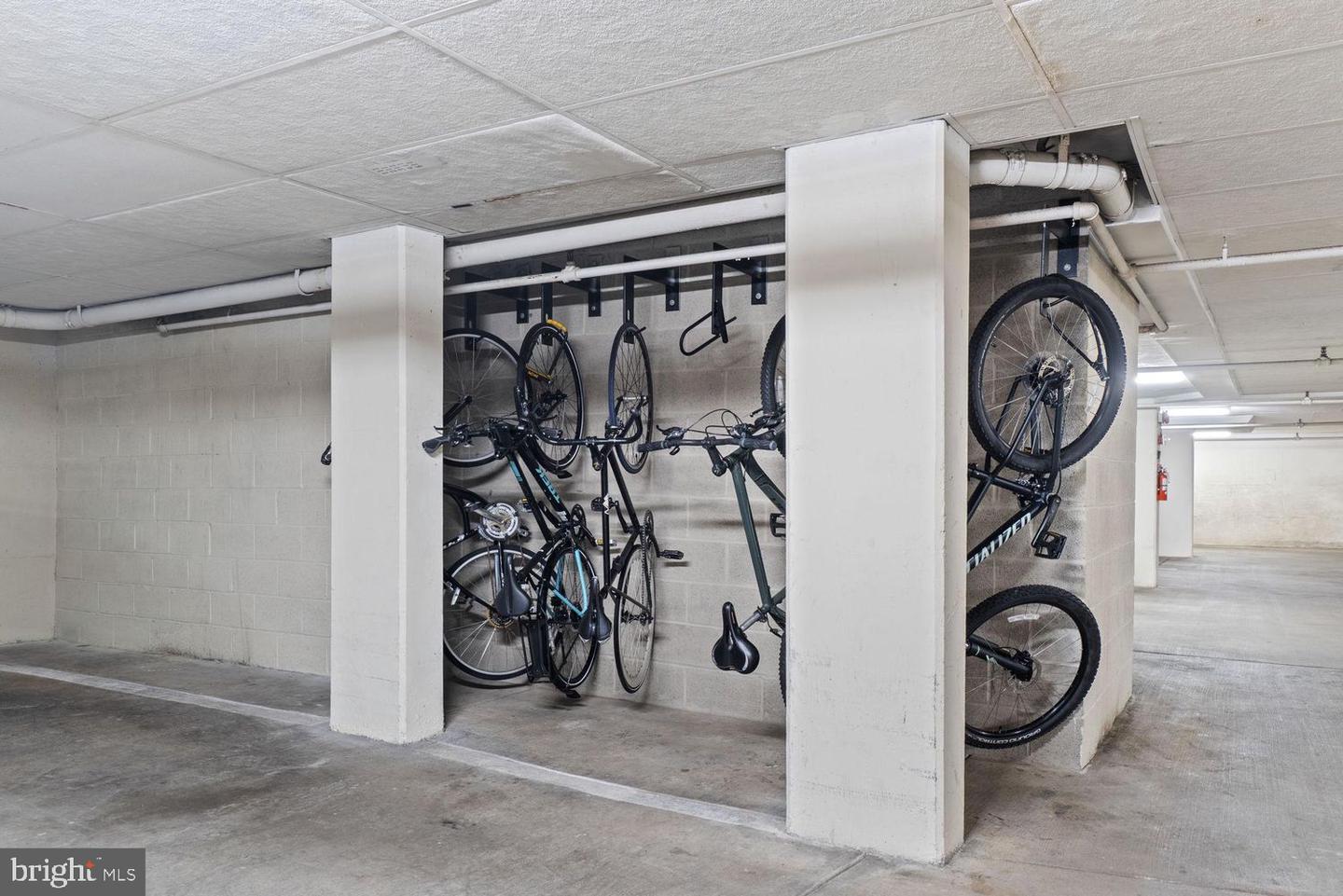 2320 WISCONSIN AVE NW #206, WASHINGTON, District Of Columbia 20007, 1 Bedroom Bedrooms, ,1 BathroomBathrooms,Residential,For sale,2320 WISCONSIN AVE NW #206,DCDC2239368 MLS # DCDC2239368