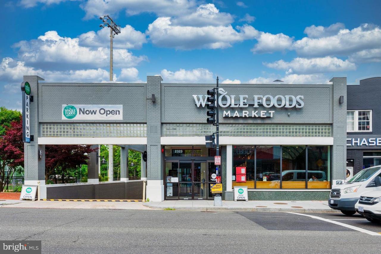 2320 WISCONSIN AVE NW #206, WASHINGTON, District Of Columbia 20007, 1 Bedroom Bedrooms, ,1 BathroomBathrooms,Residential,For sale,2320 WISCONSIN AVE NW #206,DCDC2239368 MLS # DCDC2239368