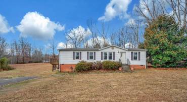 12619 ORANGE PLANK RD, LOCUST GROVE, Virginia 22508, 3 Bedrooms Bedrooms, ,2 BathroomsBathrooms,Residential,For sale,12619 ORANGE PLANK RD,VASP2038378 MLS # VASP2038378