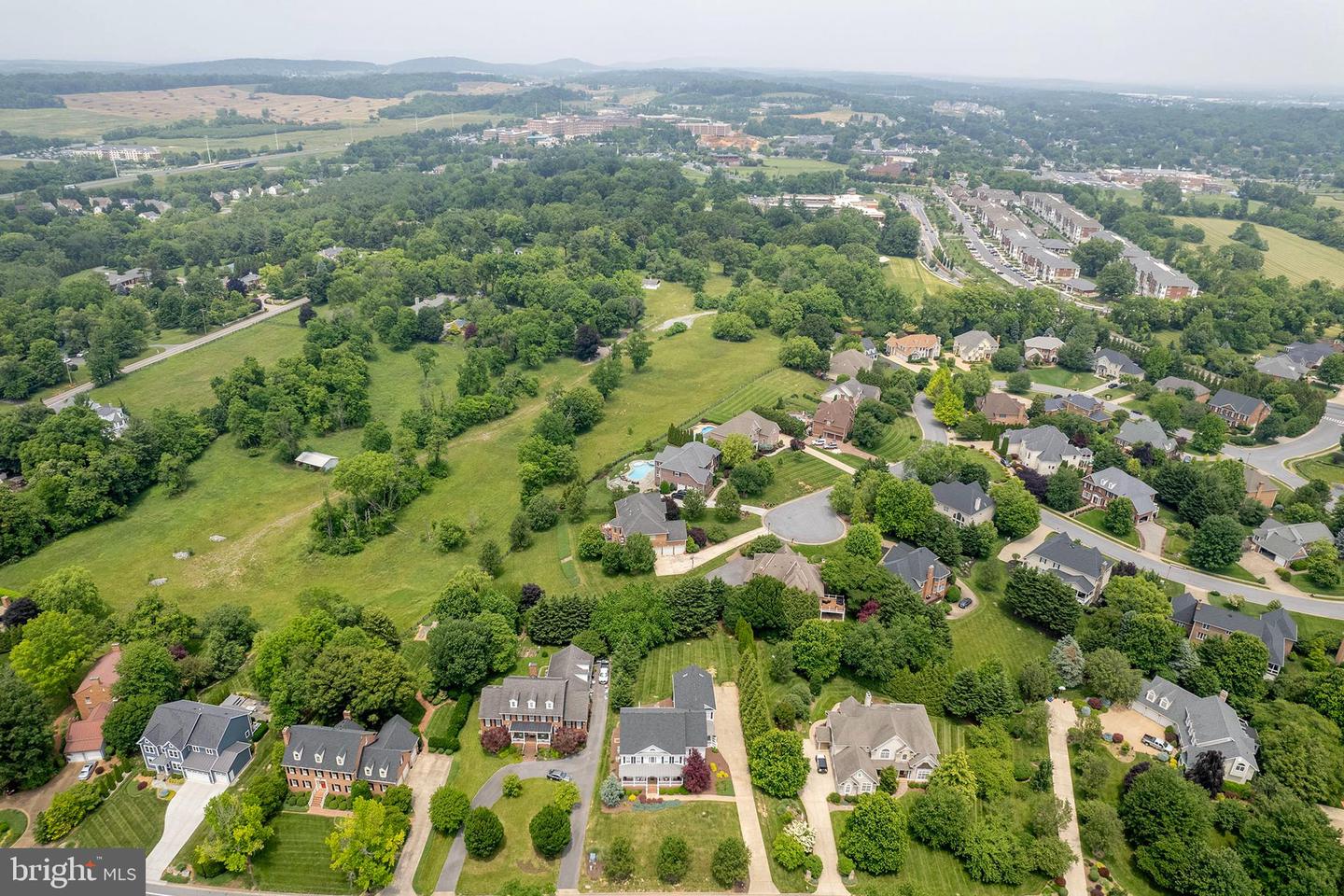 1020 BRECKINRIDGE LN, WINCHESTER, Virginia 22601, 7 Bedrooms Bedrooms, ,5 BathroomsBathrooms,Residential,For sale,1020 BRECKINRIDGE LN,VAWI2007912 MLS # VAWI2007912