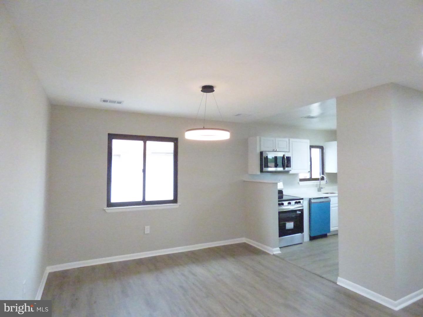 8420 HUERTA CT #162, ALEXANDRIA, Virginia 22309, 2 Bedrooms Bedrooms, ,1 BathroomBathrooms,Residential,For sale,8420 HUERTA CT #162,VAFX2258422 MLS # VAFX2258422